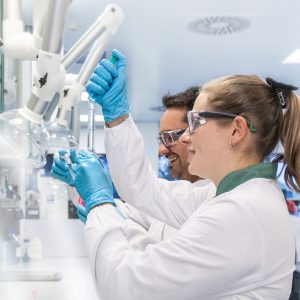 Megalabs, Visi&oacute;n Global